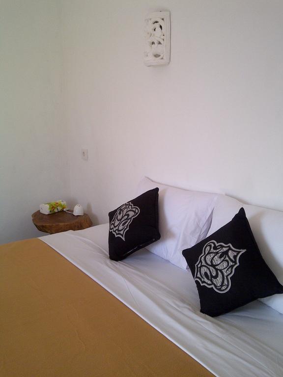 Kubu Sunset Guest House Nusa Lembongan Esterno foto