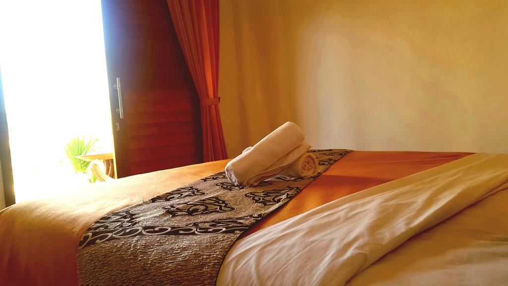 Kubu Sunset Guest House Nusa Lembongan Esterno foto