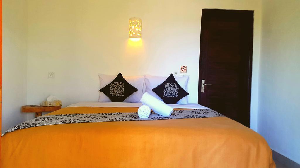 Kubu Sunset Guest House Nusa Lembongan Esterno foto